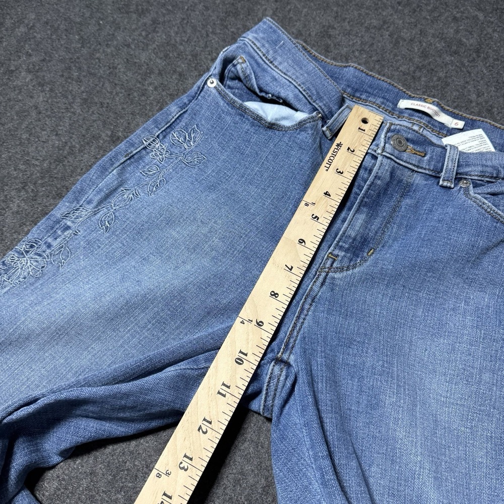 Levi's Womens Classic Bootcut Embroidered Floral Design Size 6‎ Boho Retro Y2K - Picture 11 of 13